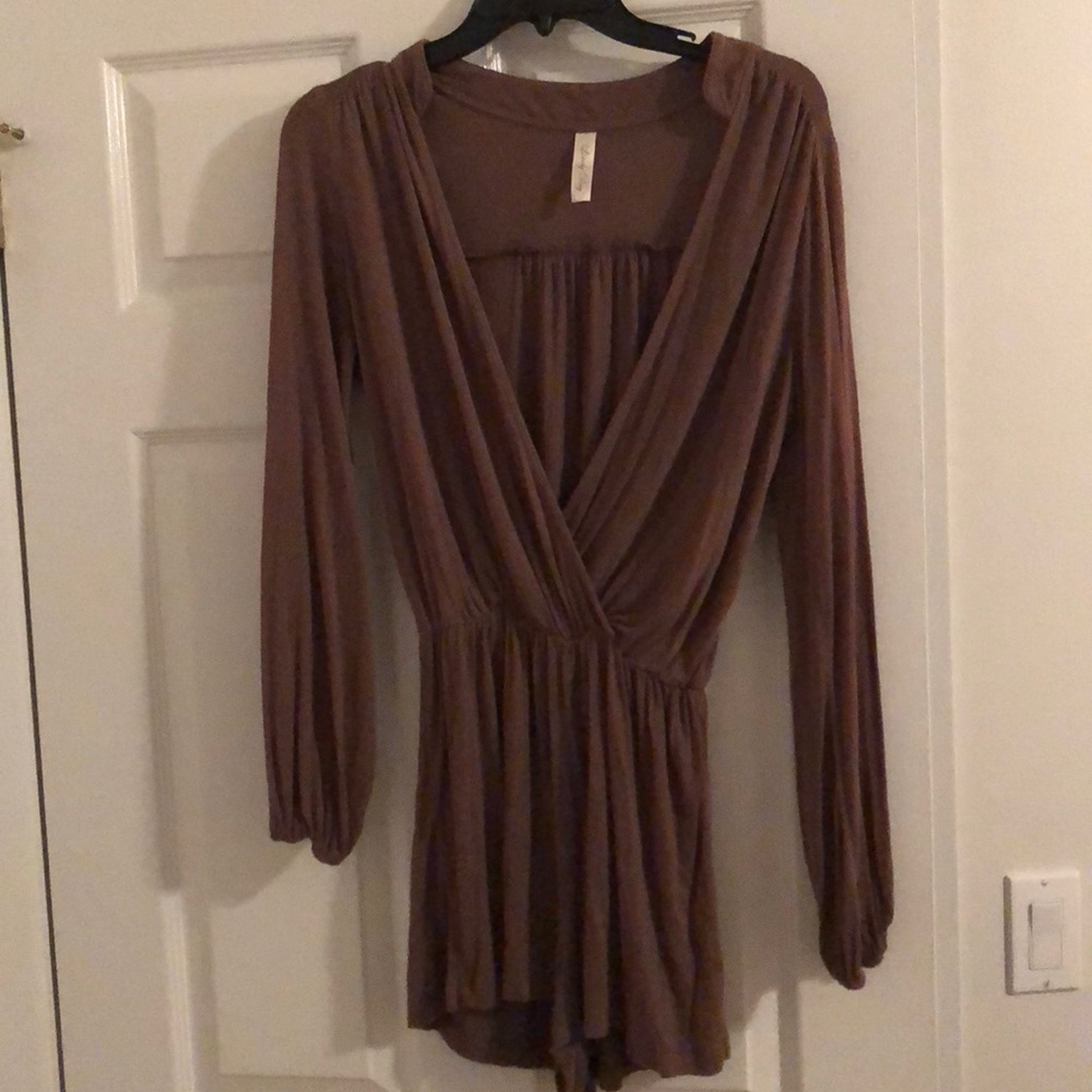 Boutique Taupe Long-Sleeved Romper